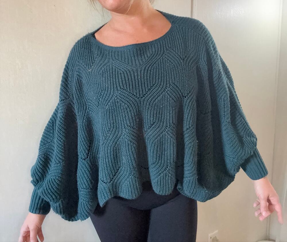 Moon & Madison XS Teal Open Cable Knit Oversized Batwing Sweater